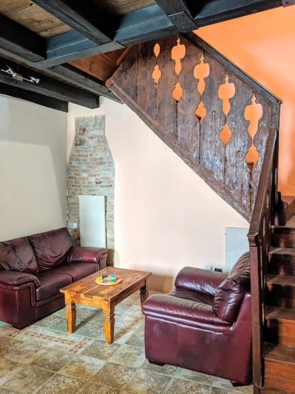 Private Courtyard Medieval Stone Home In Old Town Rovinj Dış mekan fotoğraf